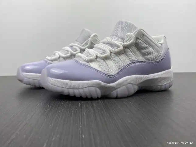 Violet Low Jordan Air AH7860-101 11 Pure WMNS 0428